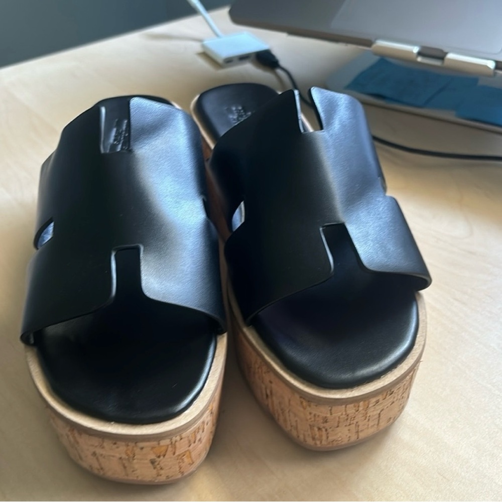Hermes “style” eze 30 sandal size 9.5 unworn